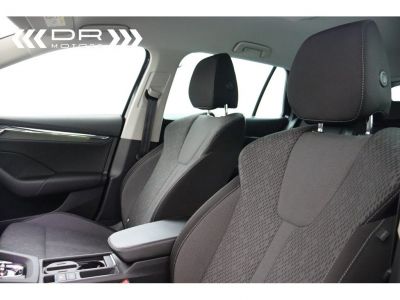 Skoda Octavia Combi 1.0TSI DSG eTEC STYLE - NAVI LED DAB MIRROR LINK TREKHAAK  - 43