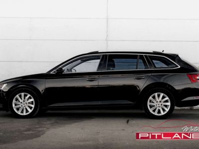 Skoda Superb 2.0 TDi Edition Style Attelage Carplay Bi-Xen  - 2