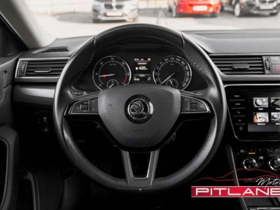 Skoda Superb 2.0 TDi Edition Style Attelage Carplay Bi-Xen  - 21