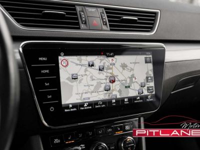 Skoda Superb 2.0 TDi Edition Style DSG 7 CARPLAY CAM 4 CH  - 16