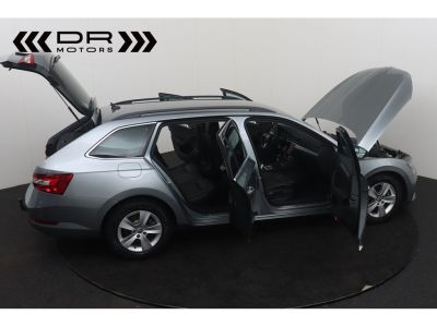 Skoda Superb COMBI 1.6CRTDI DSG7 AMBITION - NAVI APPLE CARPLAY/ANDROID LED LEDER  - 12