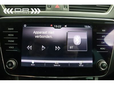 Skoda Superb COMBI 1.6CRTDI DSG7 AMBITION - NAVI APPLE CARPLAY/ANDROID LED LEDER  - 23