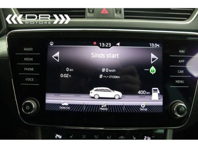 Skoda Superb COMBI 1.6CRTDI DSG7 AMBITION - NAVI APPLE CARPLAY/ANDROID LED LEDER  - 26