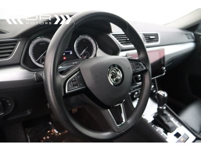 Skoda Superb COMBI 1.6CRTDI DSG7 AMBITION - NAVI APPLE CARPLAY/ANDROID LED LEDER  - 33