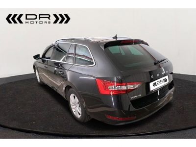 Skoda Superb COMBI 1.6CRTDI DSG7 AMBITION - NAVI MIRROR LINK LEDER  - 4