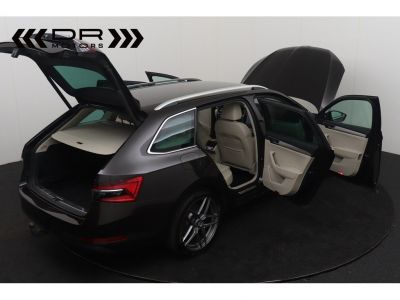 Skoda Superb COMBI 1.6CRTDI DSG7 LEDER - NAVI APPLE CARPLAY/ANDROID LED  - 10