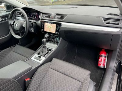 Skoda Superb Combi 2.0 TDI DSG Alu19-Cam-Led-Gps  - 8