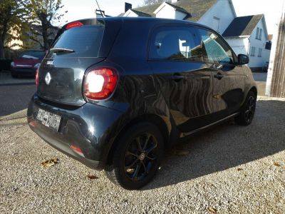Smart Forfour 1.0i Passion CRUISE-MEDIA-TOMTOM-AIRCO-15-LED  - 4