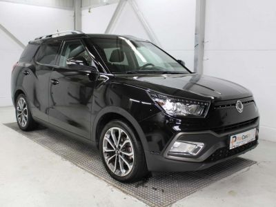 SSangyong Tivoli XLV 1.6i e-XGi ~ Airco Navi Camera Top Deal  - 1