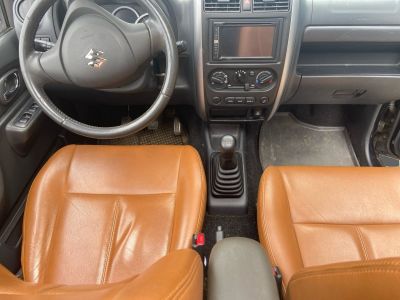 Suzuki Jimny 1.3i VVT  - 9