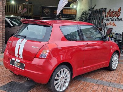 Suzuki Swift 1.3 VVT GLX 92CH  - 4