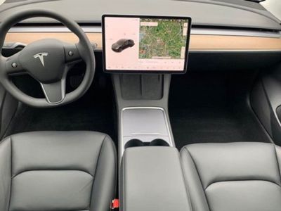 Tesla Model 3 Refresh 60KWh AMD RYZEN 33.471 +21% BTW  - 4