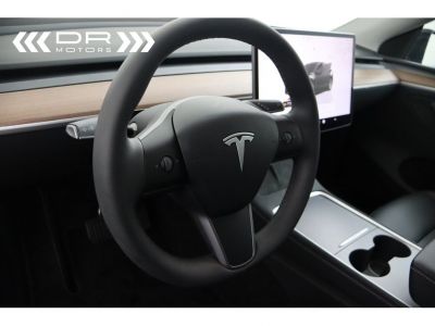 Tesla Model Y AUTOPILOT - PANODAK  - 29