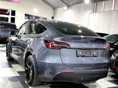 Tesla Model Y Long Range Dual Motor Performance 1eMain Etat Neuf  - 4