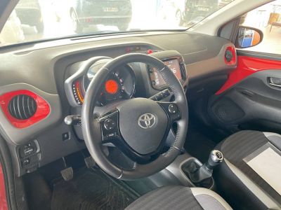 Toyota Aygo 1.0 VVT-i 72ch x-play 5p  - 9