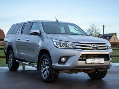 Toyota Hilux 2.4 D-4D 4WD Lounge - LICHTE VRACHT - TREKHAAK - 220V - CAMERA - CRUISECONTROL - KEYLESS GO - EURO 6  - 8