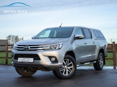 Toyota Hilux 2.4 D-4D 4WD Lounge - LICHTE VRACHT - TREKHAAK - 220V - CAMERA - CRUISECONTROL - KEYLESS GO - EURO 6  - 44