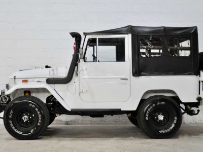 Toyota Land Cruiser FJ40 3.9  - 3