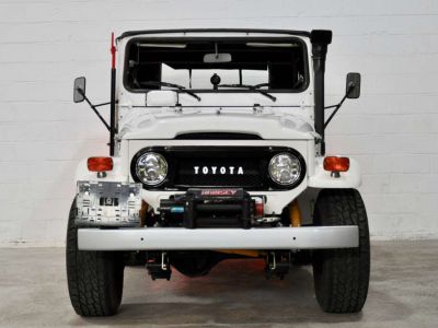 Toyota Land Cruiser FJ40 3.9  - 5