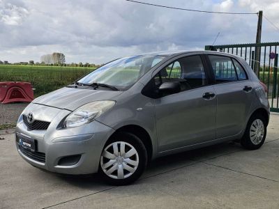 Toyota Yaris 1.0i VVT-i Eco Garantie 12 mois  - 1