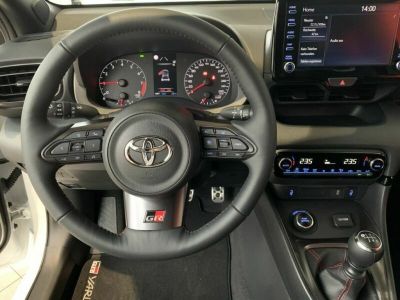 Toyota Yaris GR 1.6l 261 cv 4x4 PACK TRACK - <small></small> 42.990 € <small>TTC</small> - #16