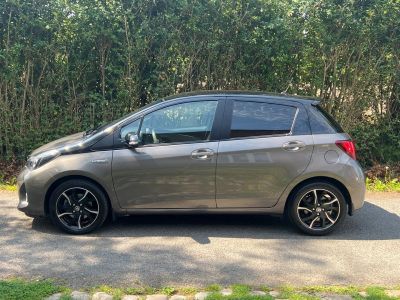 Toyota Yaris HSD 100H SKYBLUE 5P 50.000KM 1ERE MAIN  - 5