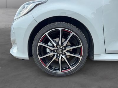 Toyota Yaris MC24 130H GR SPORT / GARANTIE 2027  - 23