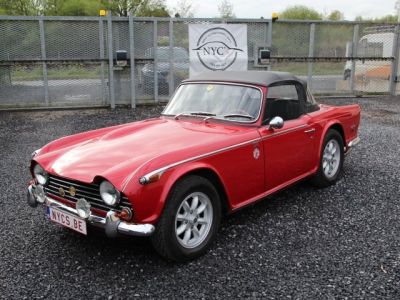 Triumph TR250   - 5