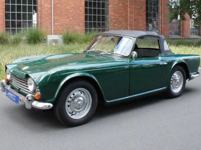 Triumph TR4 1966 A IRS - <small></small> 36.500 € <small>TTC</small>