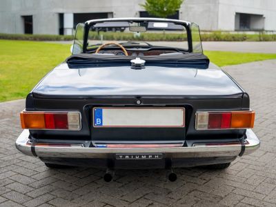 Triumph TR6 2500  - 18