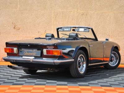 Triumph TR6 CABRIOLET 104 6 CYLINDRES GARANTIE 12MOIS - <small></small> 21.990 € <small>TTC</small> - #10