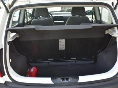 Volkswagen Fox 1.2i  - 9