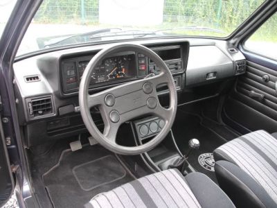 Volkswagen Golf 1 GTi  - 15