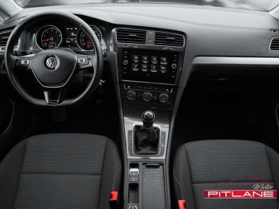 Volkswagen Golf 1.0 TSI Carplay Caméra Navi Tel PDC  - 10