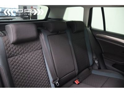 Volkswagen Golf 1.0TSI IQ DRIVE VARIANT - BUSINESS PACK NAVI PANODAK DAB MIRROR LINK TREKHAAK  - 14