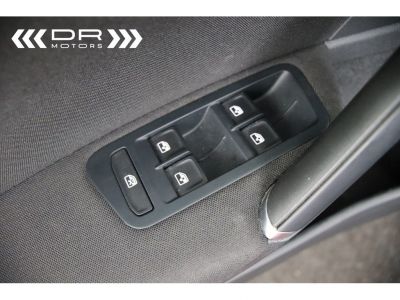 Volkswagen Golf 1.0TSI IQ DRIVE VARIANT - BUSINESS PACK NAVI PANODAK DAB MIRROR LINK TREKHAAK  - 44