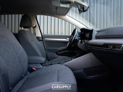 Volkswagen Golf 1.5 eTSI DSG - Camera - GPS - Aple carplay - ACC  - 10
