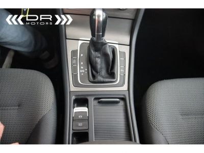 Volkswagen Golf 2.0TDI DSG TRENDLINE - NAVI  - 24