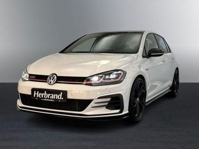 Volkswagen Golf GTI TCR  - 1