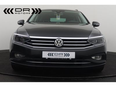 Volkswagen Passat Variant 1.6TDI SCR DSG FACELIFT BUSINESS - NAVI LEDER VIRTUAL COCKPIT MIRROR LINK  - 6