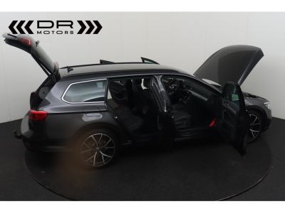 Volkswagen Passat Variant 1.6TDI SCR DSG FACELIFT BUSINESS - NAVI LEDER VIRTUAL COCKPIT MIRROR LINK  - 12