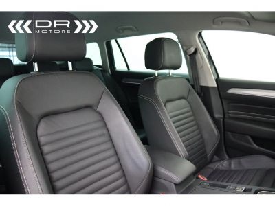 Volkswagen Passat Variant 1.6TDI SCR DSG FACELIFT BUSINESS - NAVI LEDER VIRTUAL COCKPIT MIRROR LINK  - 13