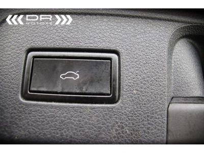 Volkswagen Passat Variant 1.6TDI SCR DSG FACELIFT BUSINESS - NAVI LEDER VIRTUAL COCKPIT MIRROR LINK  - 51