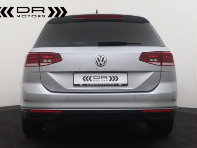 Volkswagen Passat Variant 1.6TDI SCR DSG FACELIFT BUSINESS - NAVI MIRRORLINK CAMERA  - 2