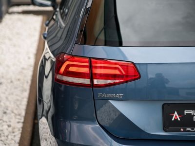 Volkswagen Passat Variant 1.8 TSI R-Line Vollleder  - 22