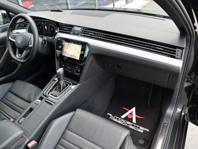 Volkswagen Passat Variant 2.0 TSI DSG 2x R-Line Matrix  - 12