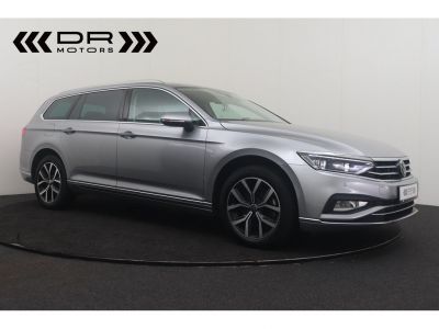 Volkswagen Passat Variant 2.0TDI SCR DSG HIGHLINE - NAVI CARPLAY/ANDROID AUTO DAB  - 3