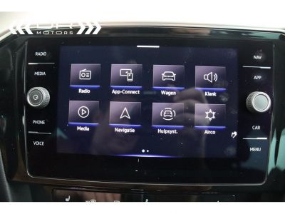 Volkswagen Passat Variant 2.0TDI SCR DSG HIGHLINE - NAVI CARPLAY/ANDROID AUTO DAB  - 27