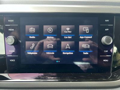 Volkswagen Polo 1.0i 80cv Confort line navig clim Appel CarPlay  - 18