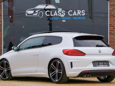 Volkswagen Scirocco 2.0 TDi R-LINE Bte AUTO- PANO- NAVI- CLIM- EUR 6B  - 4